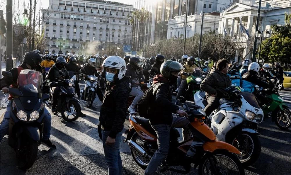 Αθήνα: Μοτοπορεία για τον χαμό του 23χρονου Ιάσονα